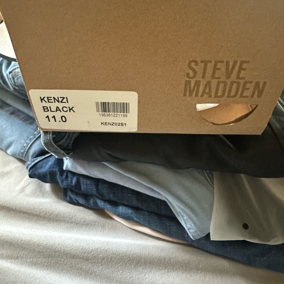 STEVE MADDEN KENZI HEELS SIZE 11 - Picture 1 of 5